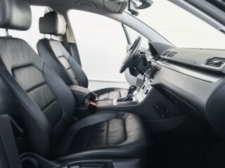 Volkswagen Passat Variant EcoFuel Highline 1.4 R4 TSI 110кВ
