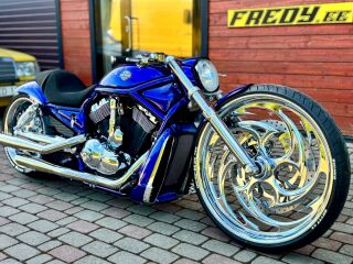Harley-Davidson VRSCA V-Rod 26 Esi- ja 300 Tagaratas V2 Revolution 86kW