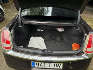 Lancia Thema 3.0 140kW
