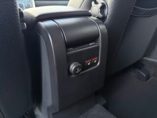 Volvo XC60 Summum AWD 2.4 R5 D5 158кВ