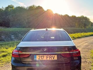 BMW 730 3.0 195кВ
