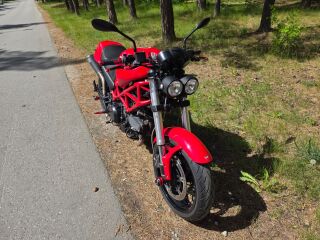 Ducati Monster 695 52kW