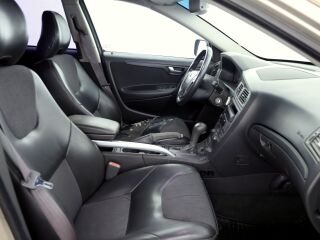 Volvo XC70 Summum AWD ATM 2.4 147kW