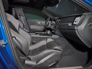 Volvo V60 T6 AWD R-Design Recharge PLUG-IN HYBRID 2.0 251kW