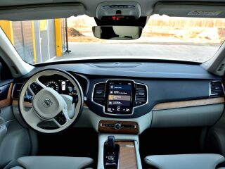 Volvo XC90 INSCRIPTION EXPRESSION H&K INTELLI SAFE PRO 2.0 T8 288kW