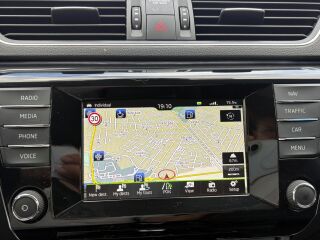 Skoda Superb MY 2016 2.0 140kW