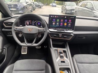 Cupra Leon Cupra 2.0 TSI 150кВ