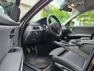 BMW 320 2.0 120kW
