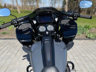 Harley-Davidson Road Glide Special V2 114ci M8 70kW