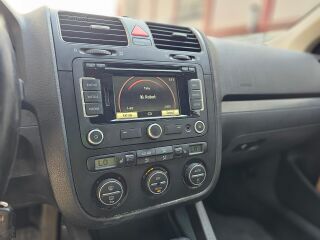 Volkswagen Golf Facelift 1.9 77kW