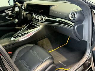 Mercedes-AMG GT 63S 4MATIC+ BiTurbo 4.0 V8 Biturbo 470kW
