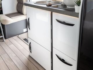 McLouis GLAMYS 365 - ARCTIC - MATIC- 2.0 R4 TDCI  ECOBLUE 121kW