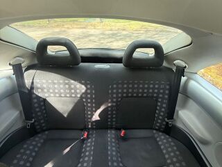 Volkswagen New Beetle 2.0 85кВ