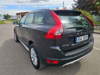 Volvo XC60 Summum 2.4 158kW