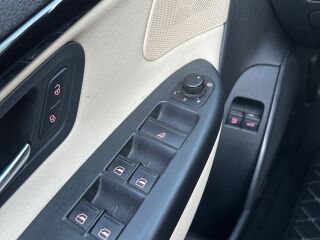 Volkswagen Eos Individual 2.0 103kW