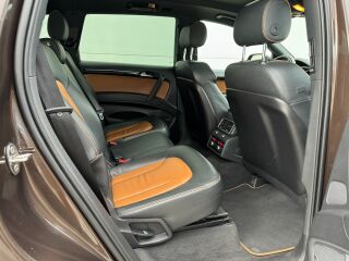 Audi Q7 S-line QUATTRO 3.0 V6 TDI 180kW