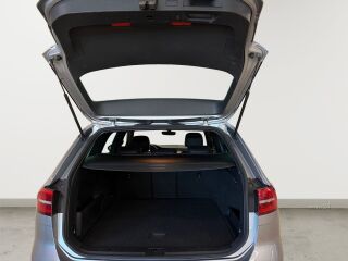 Volkswagen Passat GTE Variant 1.4 115кВ