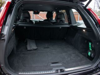 Volvo XC90 AWD B&W R-Design Dark Intelli PRO 2.0 B5 AWD MHEV KERS Kerghübriid 183kW