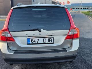Volvo V70 2.4 120kW
