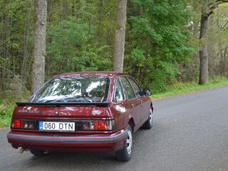 Ford Sierra 2.0 88кВ