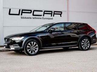 Volvo V90 Cross Country D5 AWD PRO 2.0 173кВ
