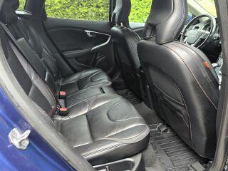 Volvo V40 Ocean race 2.0 140кВ
