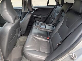 Volvo V60 2.4 158kW