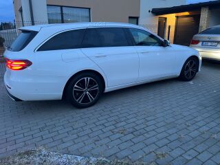 Mercedes-Benz E 200 2.0 110kW