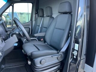 Mercedes-Benz Sprinter 519CDI 2.1 R4 120kW