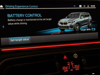 BMW X5 xDrive 45e M-Sportpakett Plug-In-Hybrid 3.0 290kW