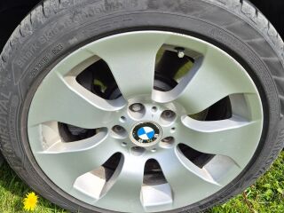 BMW 325 3.0 145kW