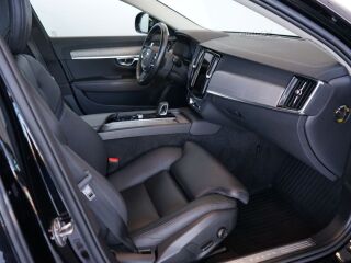 Volvo V90 Cross Country B4 AWD 2.0 145kW