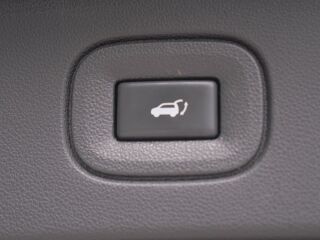 Renault Koleos Initiale Paris 2.0 130кВ
