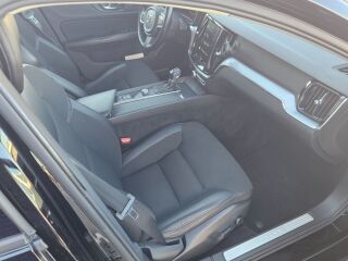 Volvo V60 Momentum 2.0 D3 110kW