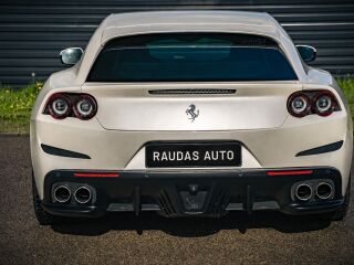 Ferrari GTC4Lusso 3.9 449kW