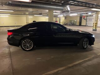 BMW 530 Luxury Line 3.0 R6 195kW