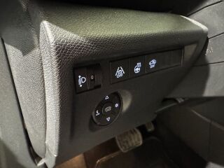 Citroen C4 Shine BlueHDi 130 AT8 1.5 96kW