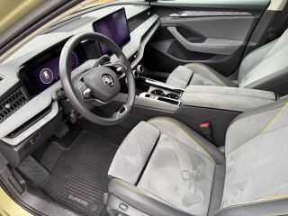 Skoda Superb Combi Selection m-Hybrid 1.5 TSI 110kW