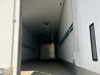 Schmitz CARGOBULL SCB*S3B