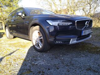 Volvo V90 Cross Country 2.0 140kW