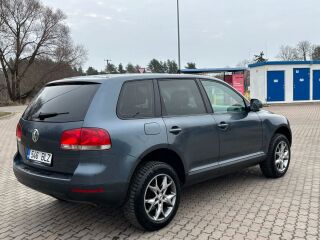 Volkswagen Touareg 2.5 128kW