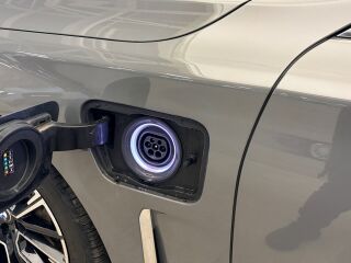 BMW 745 Le xDrive Plug-In 3.0 290kW