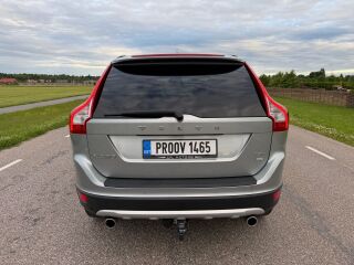 Volvo XC60 Summum 2.4 R5 D5 129кВ