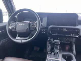 Toyota Land Cruiser First Edition 2.8 151kW