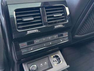 Volkswagen Touareg Elegance 4Motion 3.0 210kW
