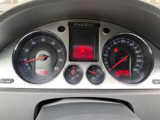 Volkswagen Passat 1.8 r4 Tsi 118kW
