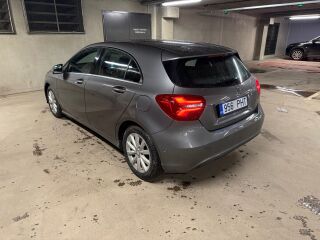 Mercedes-Benz A 180 1.5 80kW