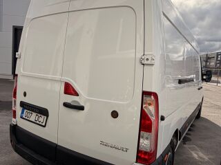Renault Master Carrier Xarios 300 2.3 100kW