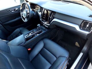 Volvo V60 Momentum 2.0 110kW