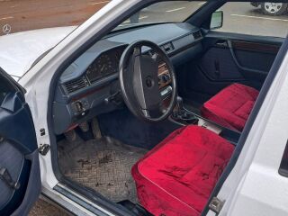 Mercedes-Benz 200 2.0 55kW